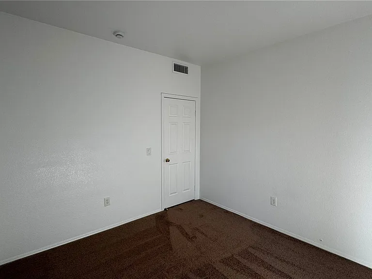 8501 W University Ave #2088 — Photo 12