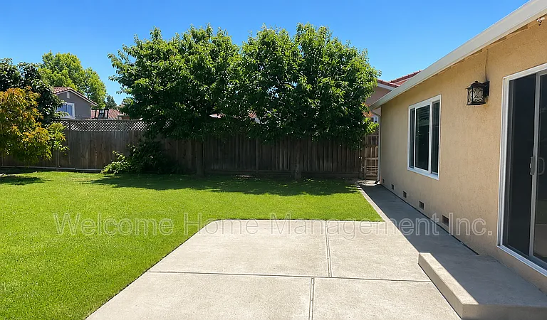 30726 Wainwright Ct — Photo 29