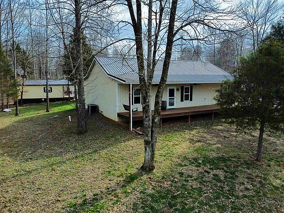 2nd image of 122 Apache Trce