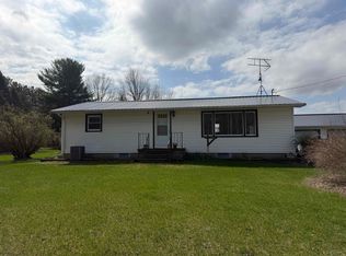 2854 S Ransom Rd, Ashley, MI 48806