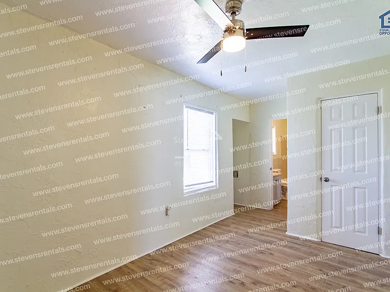 1308 NW Williams Ave — Photo 24