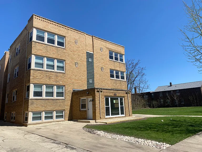 125 W Virginia St #16 — Photo 14