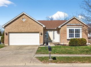 1525 Farrington Dr, Kettering, OH