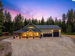 7044 E Tellum Ave, Athol, ID 83801