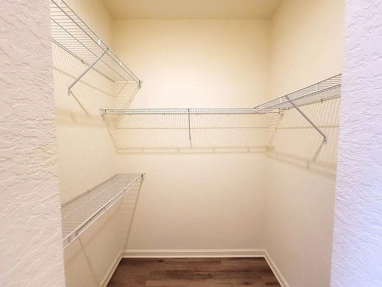 2582 Langrove Ln SW — Photo 18