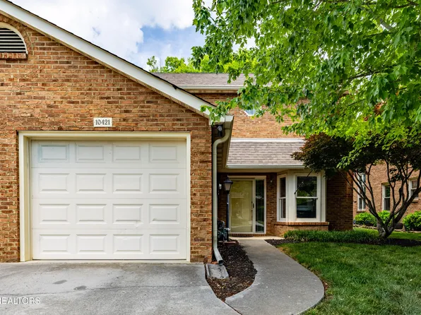 10421 Ravenbrook Ln, Knoxville, TN 37922