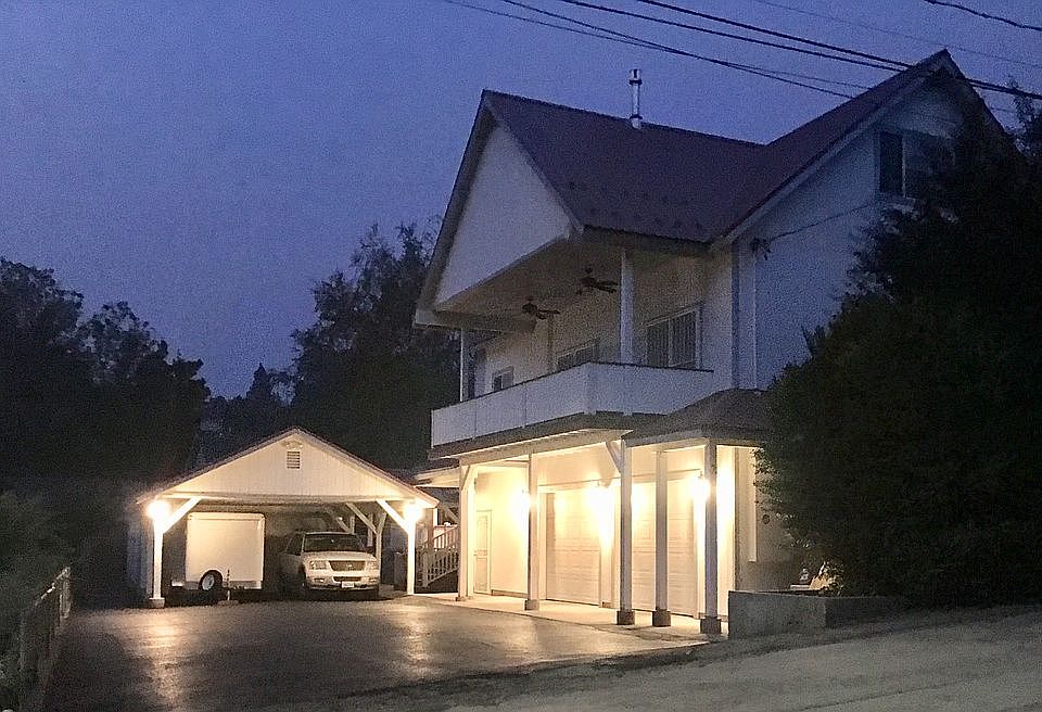 1st image of 206 Coburn St
