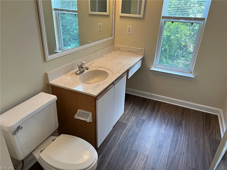 3201 Jade Ct #304 — Photo 28