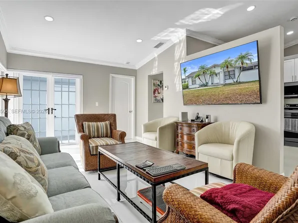 6405 SW 152nd Circle Pl #5-10, Miami, FL 33193