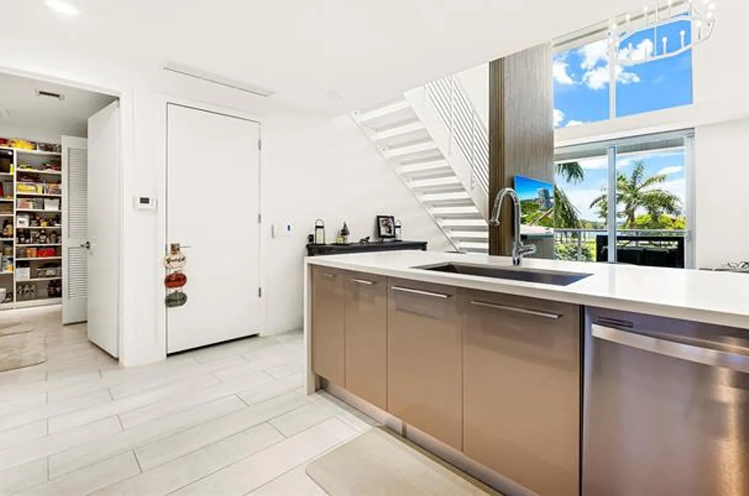 2000 Metropica Way cu-216, Sunrise, FL 33323 — Photo 4