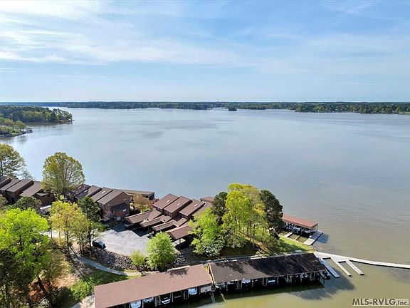 4th image of 322 Sandy Trace Dr