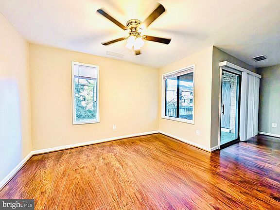 5th image of 525 Florida Ave APT 103