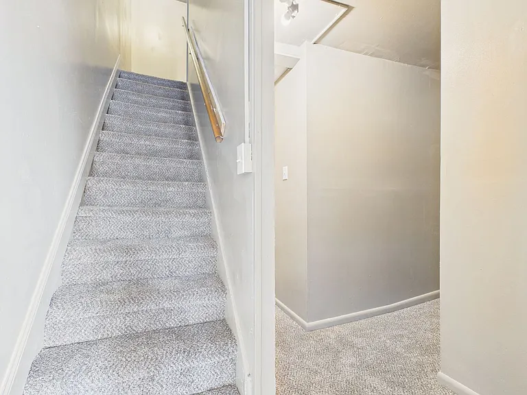 20 Frank S Brown Blvd — Photo 23