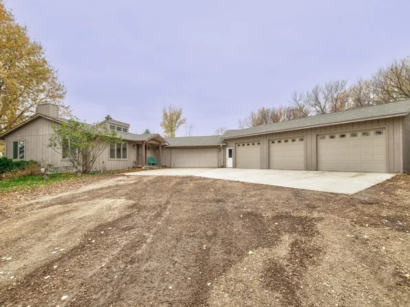 1321 Highway 86, Spirit Lake, IA 51360