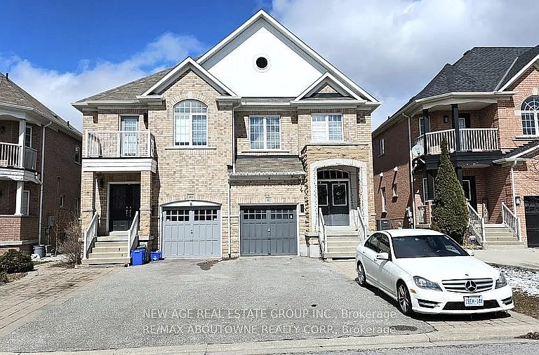 42 Ozner Cres — Photo 1