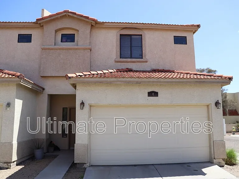 1505 E Sahuaro Dr #4 — Photo 1