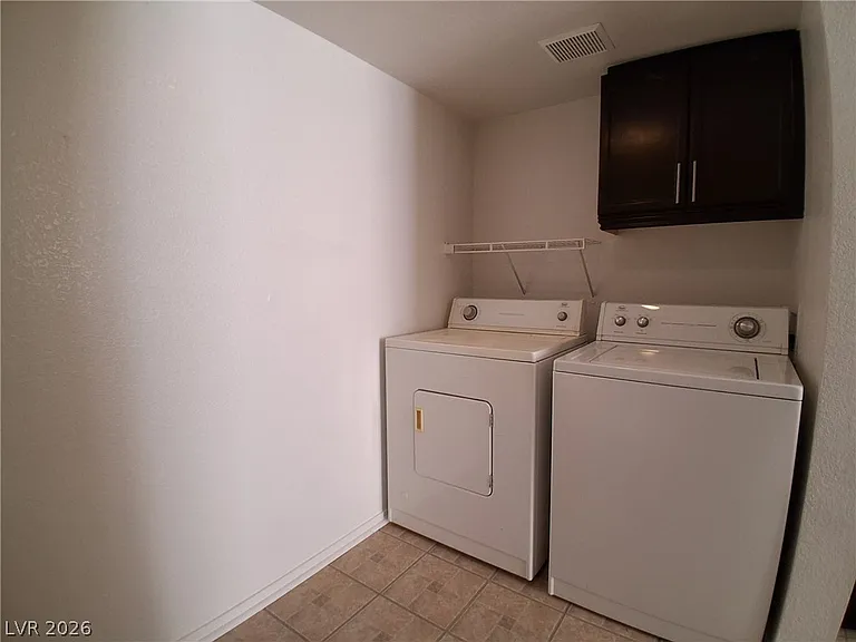8023 Simone Ave — Photo 6