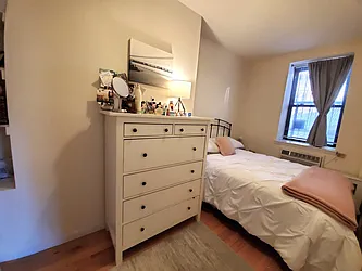 Rented by Teresa Lai, LREB