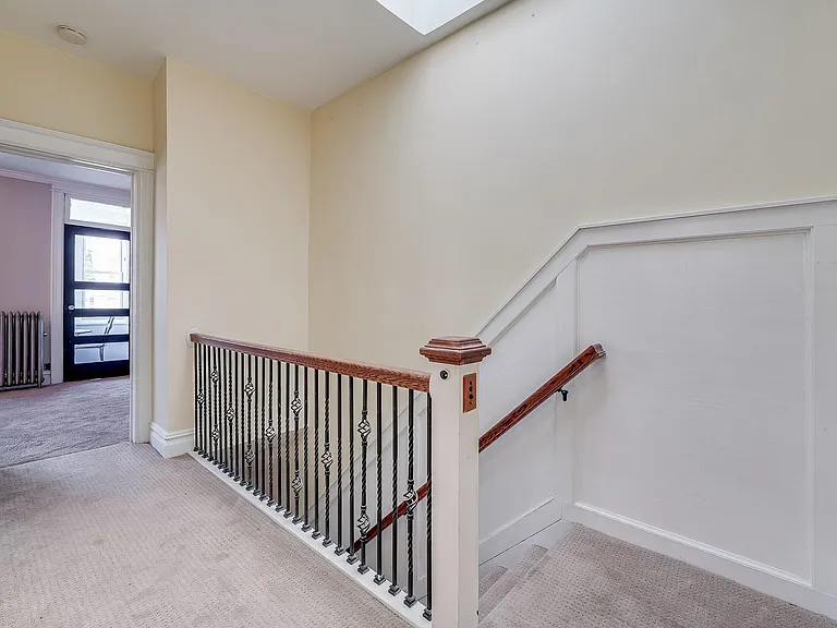 149 Beach St #2 — Photo 10