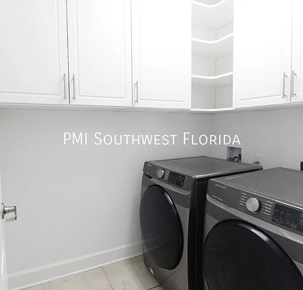 8424 Nandina Dr — Photo 30