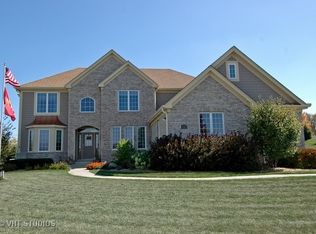 1902 Black Oak Dr, McHenry, IL 60050