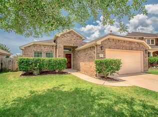 2957 Stone Spring Ln, Dickinson, TX 77539