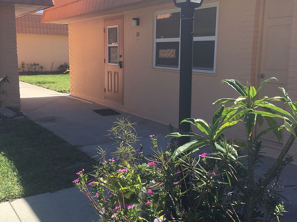 1st image of 1801 Bedford Ln APT 28