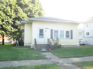 130 E Attica St, Rossville, IL 60963