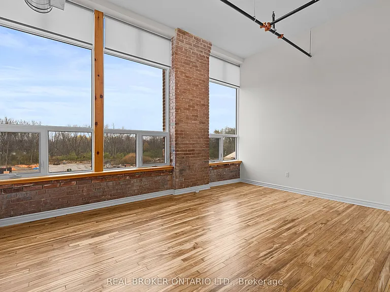 150 Mill St #415 — Photo 6