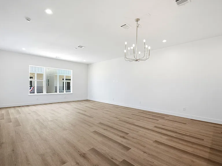 7709 Earl Rudder Way — Photo 17