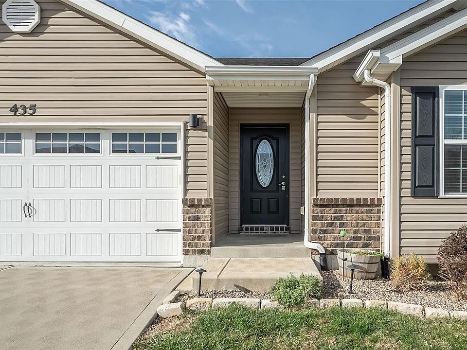 435 Honeysuckle Creek Dr, Wentzville, MO 63385 | Zillow