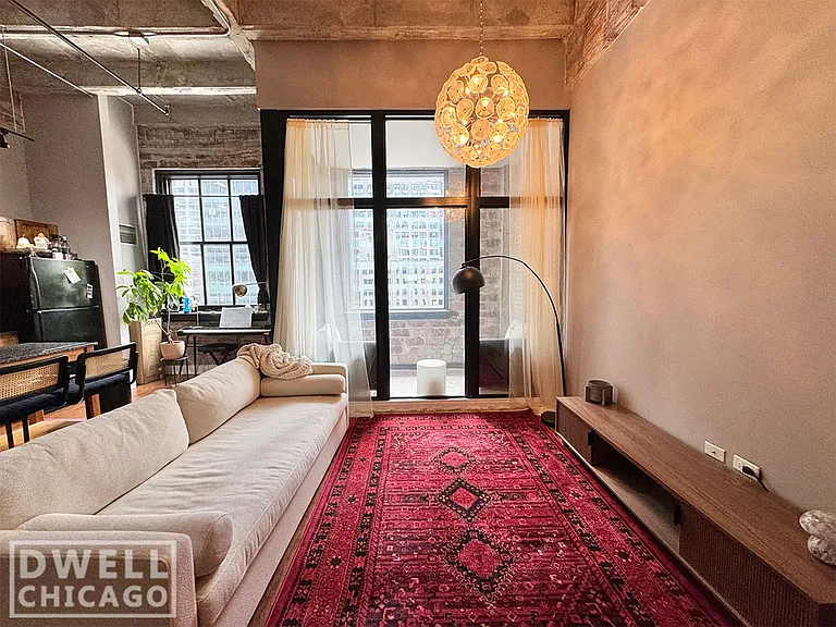 20 N State St #912 — Photo 5