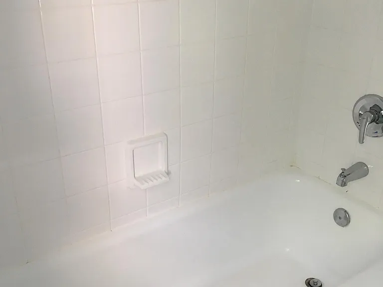130 William St #2 — Photo 7
