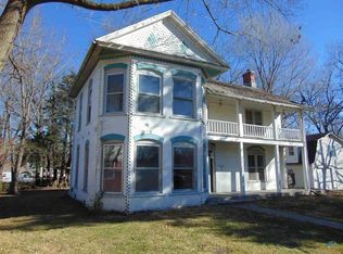 606 E Benton St, Windsor, MO 65360