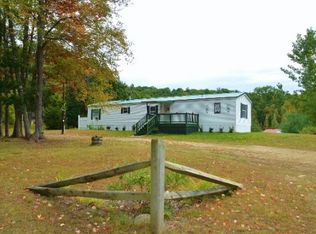 27 Old Chesterfield Rd, Spofford, NH 03462