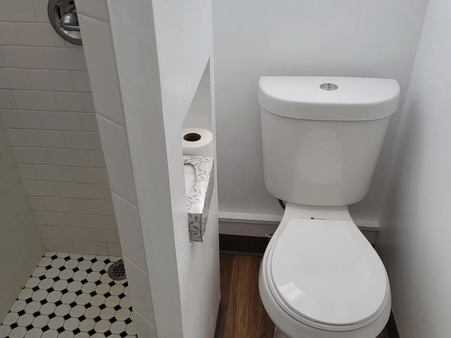 1 bed, 500 sqft, $900 — Photo 2
