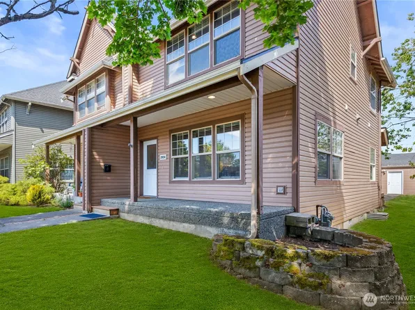 2924 Nevada Street, Bellingham, WA 98226