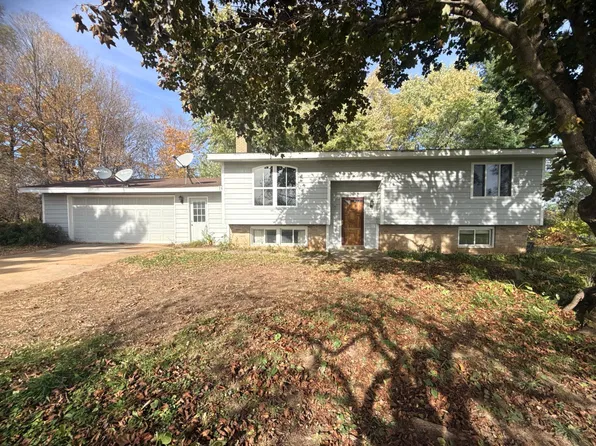 N7653 650th St, Beldenville, WI 54003