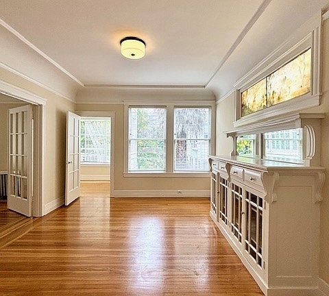 4th image of 1455 Union St APT 4