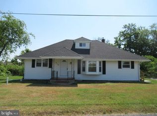 210 Sharptown Auburn Rd, Pilesgrove, NJ 08098