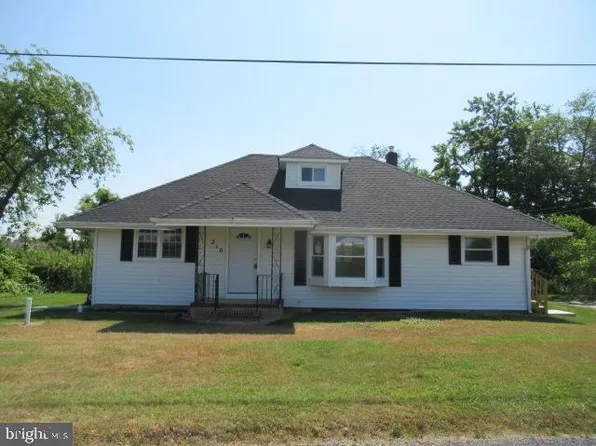 210 Sharptown Auburn Rd, Pilesgrove, NJ 08098