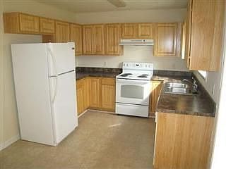 2nd image of 9484 Huckabee Dr NE