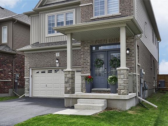 2nd image of 21 Gourlay Farm Ln