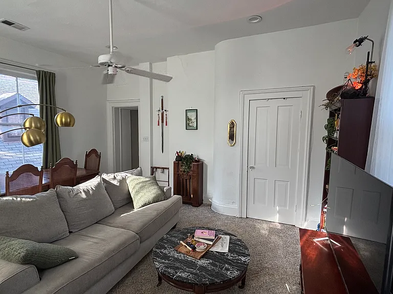 888 1/2 City Park Ave #1/2 — Photo 3