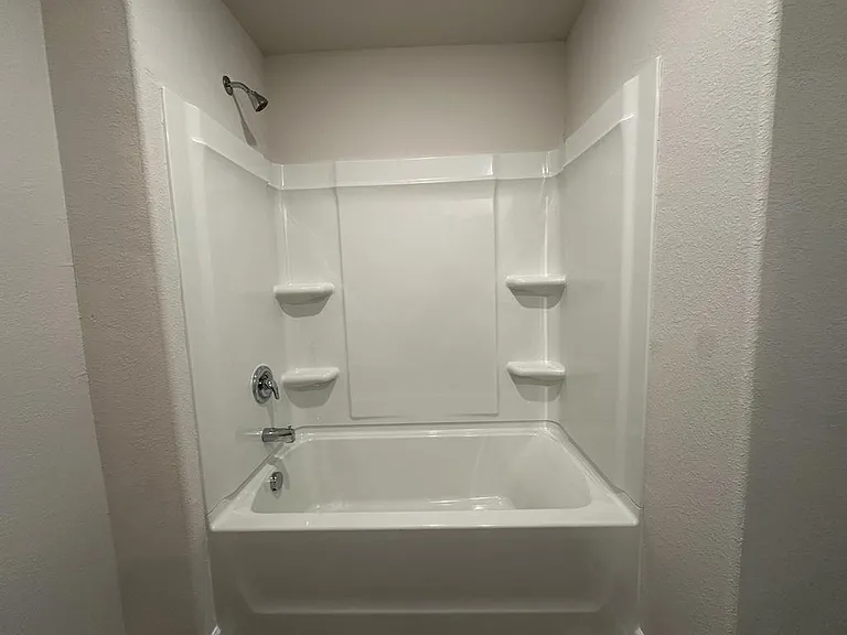 3043 Crescent Lake Ln — Photo 16