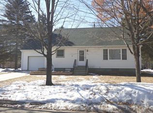 804 7th St SW, Little Falls, MN 56345