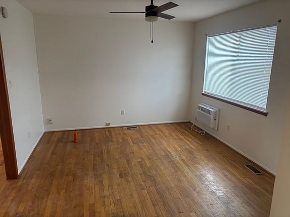 5th image of 2361 Ferris Ave Unit 2381-1