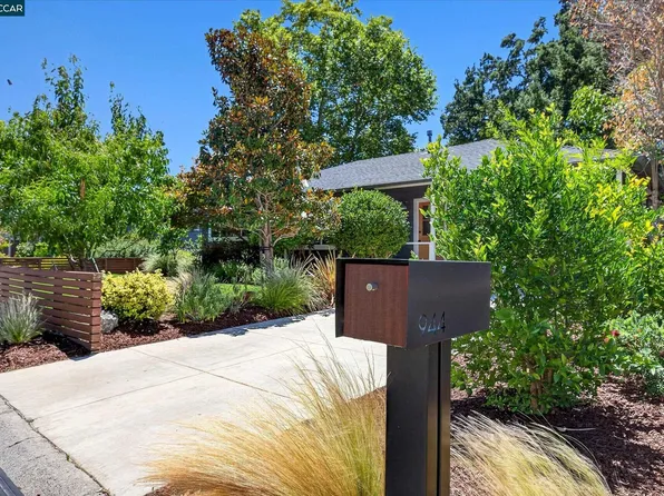 944 Juanita Dr, Walnut Creek, CA 94595