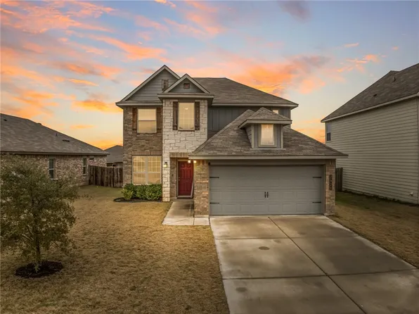 2920 Gilchrist Dr, Lorena, TX 76655