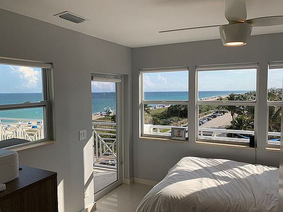 4th image of 36 S Ocean Blvd Ph 1